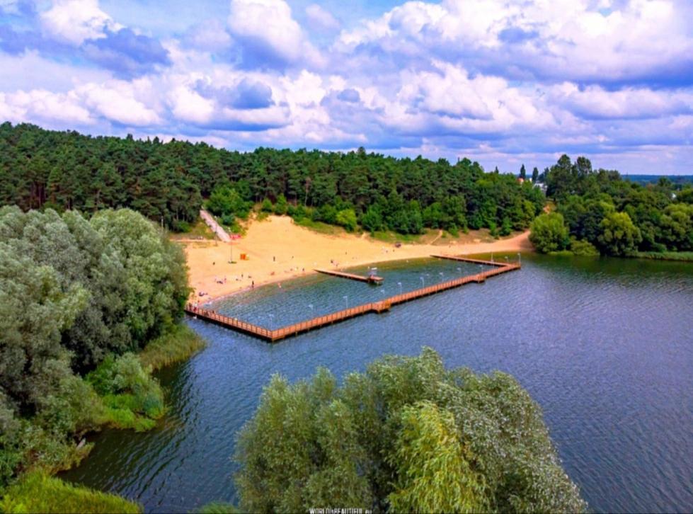 Swierkowisko Cisza Las Plaza Blisko Острода Екстер'єр фото