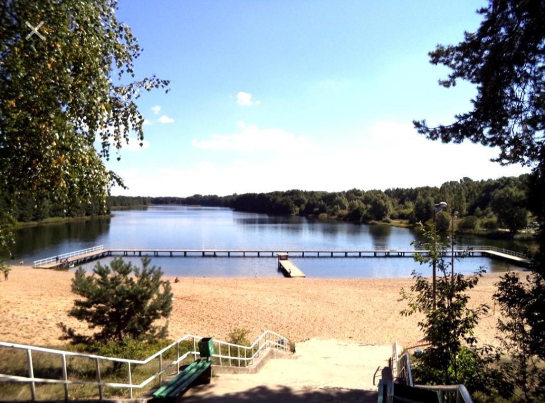 Swierkowisko Cisza Las Plaza Blisko Острода Екстер'єр фото
